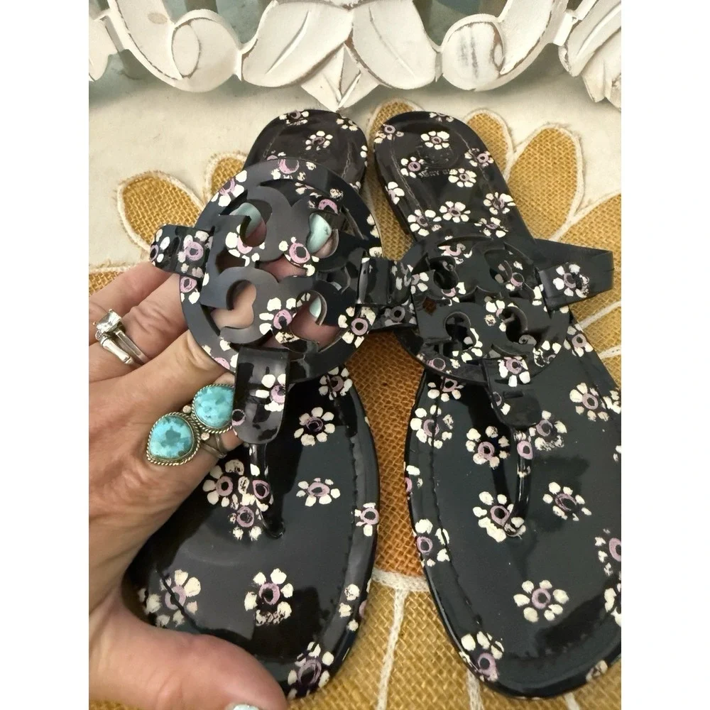Tory Burch MILLER SANDALS Black Stamped Floral Patent Leather Sandal 9 Worn Once
